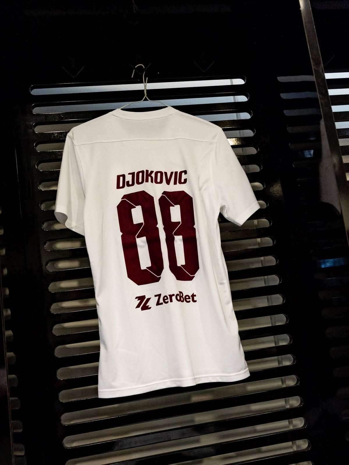 Sponsor nou la FCSB - CFR Cluj