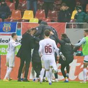 Daniel Pancu, bucurie după golul lui Andrei Cordea din FCSB - CFR Cluj // FOTO: Ionuț Iordache (GSP.ro)