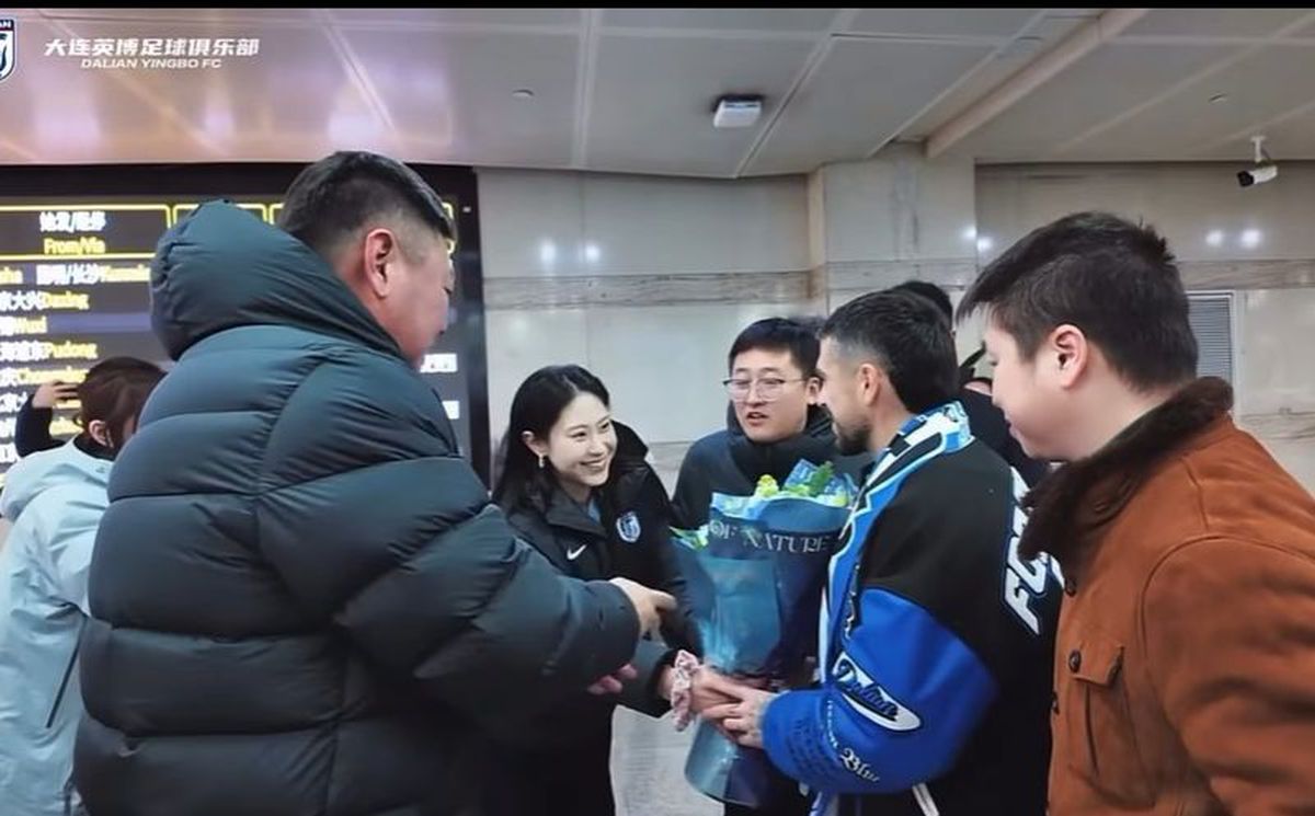 Imagini tari cu Nicolae Stanciu la sosirea în China