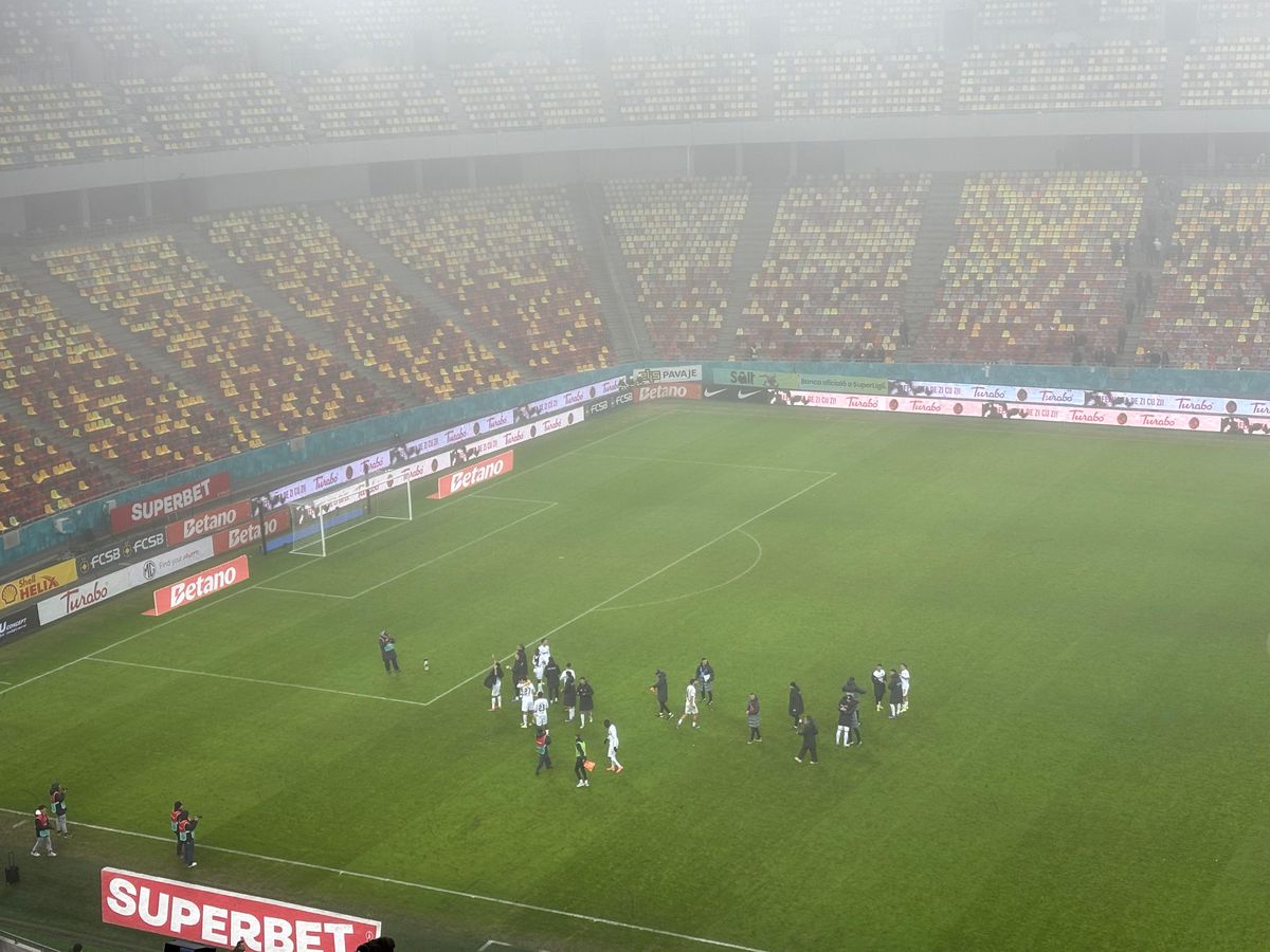 Ce a făcut Peluza Nord pe finalul meciului FCSB - CFR Cluj