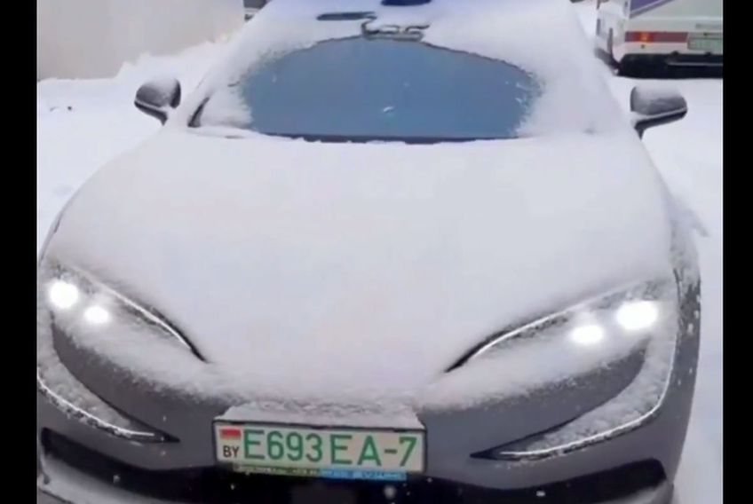 Interiorul mașinii Yangwang U7