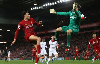 Secretul lui Liverpool: „Playmakerul echipei e fundașul dreapta” » Alexander-Arnold, cel mai bun pasator