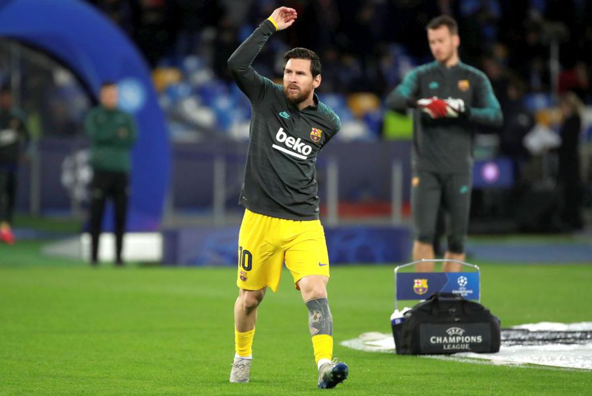 NAPOLI - BARCELONA 1-1 // Emoții mari pentru catalani: Gerard Pique s-a accidentat și ar putea rata El Clasico!