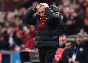 Antrenorul lui Moruțan și Cicâldău, dezamăgit după ce Galatasaray a picat cu Barcelona: „A fost cea mai proastă opțiune”
