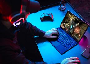 ASUS ROG Flow Z13 (GZ301): putere concentrată, fără ezitări