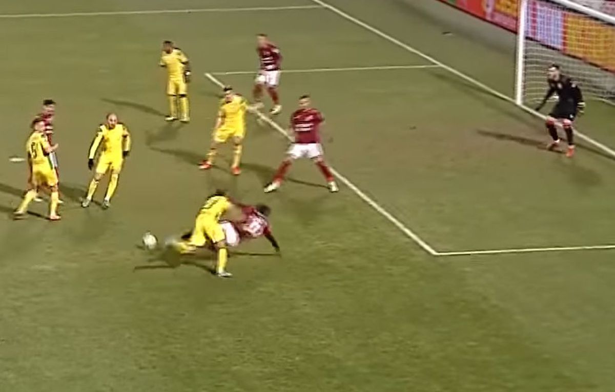 Feșnic, penalty-uri nedate în Mioveni - Rapid