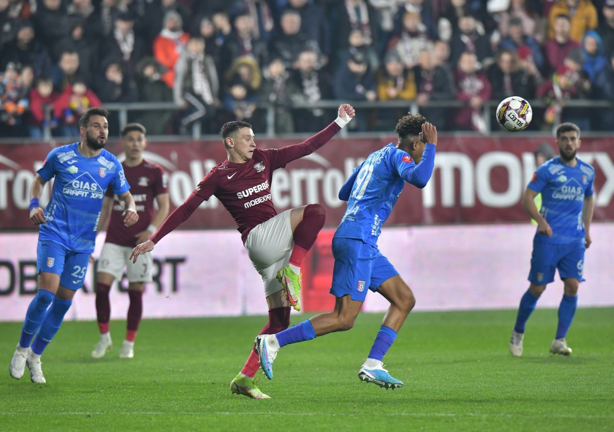 Rapid trece de Chindia și urcă pe podiumul SuperLigii! Clasamentul ACUM