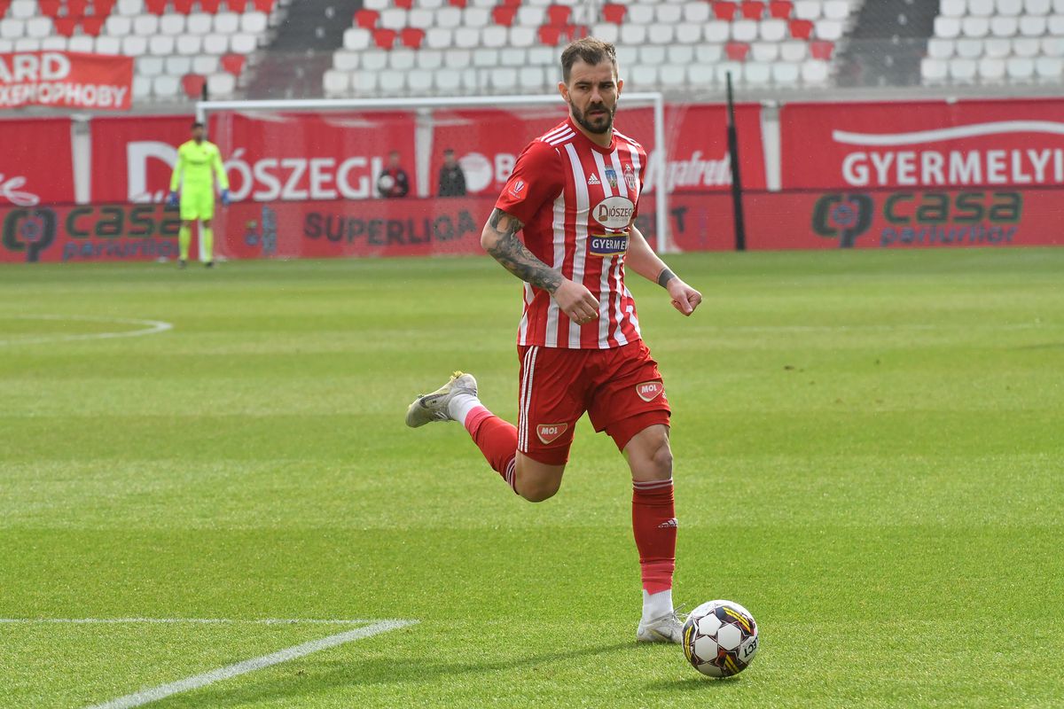 Sepsi - Hermannstadt 2-1, în primul meci al zilei în Superligă » Gazdele s-au impus chiar și în inferioritate numerică