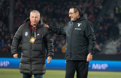 Dan Petrescu, replică după criticile lui Sarri: „E problema lui! Nu am înţeles de ce s-a plâns”