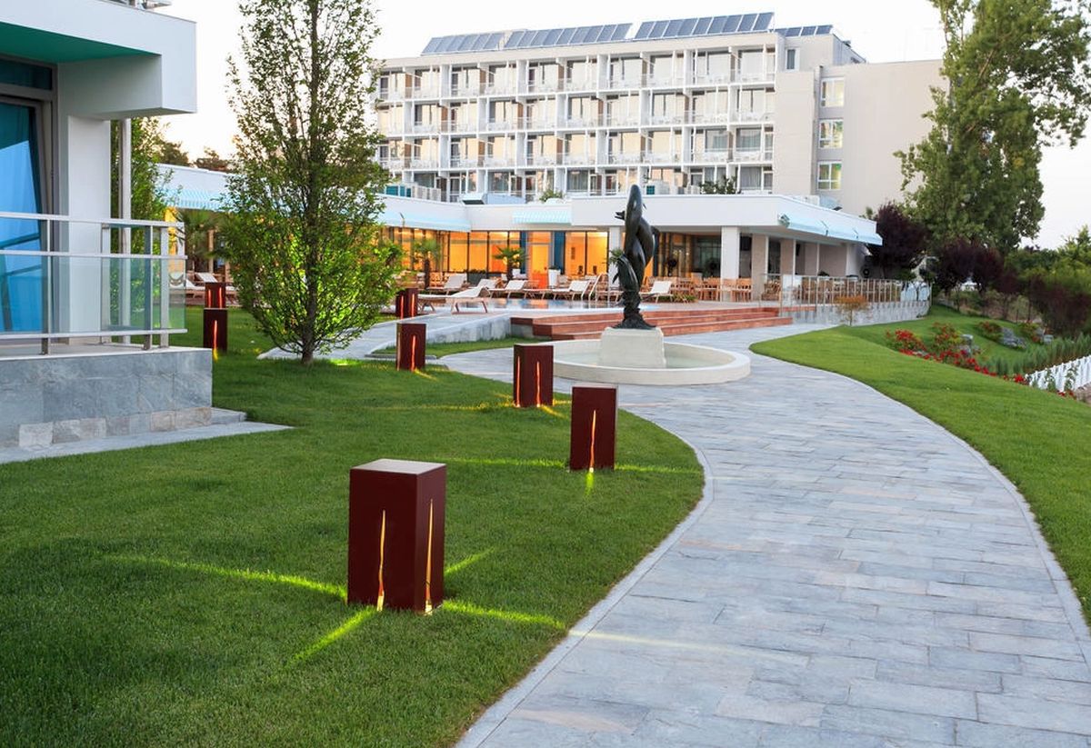 Hotelul lui Gigi Becali