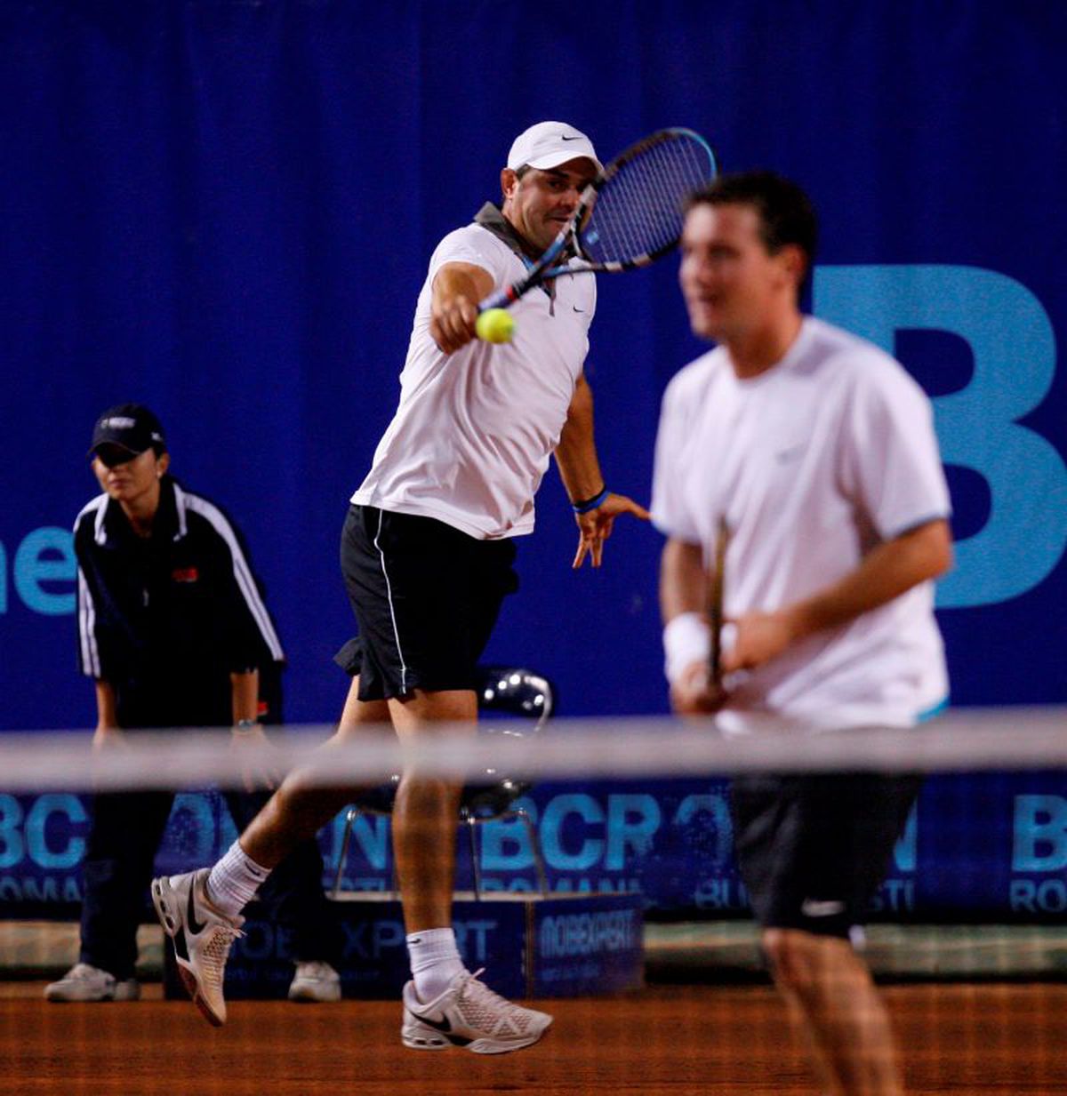 SEISM în tenis: dispare reverul cu o mână? De la Andrei Pavel la Victor Hănescu, 6 experți răspund pentru GSP: cum se schimbă tenisul? 6 diferențe: „De la deplasare, la passing-shots”