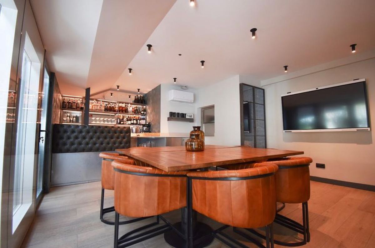 Omul momentului în UFC a sărbătorit titlul la restaurantul fiicei lui Florentino Perez » Cum arată și cât costă delicatesele