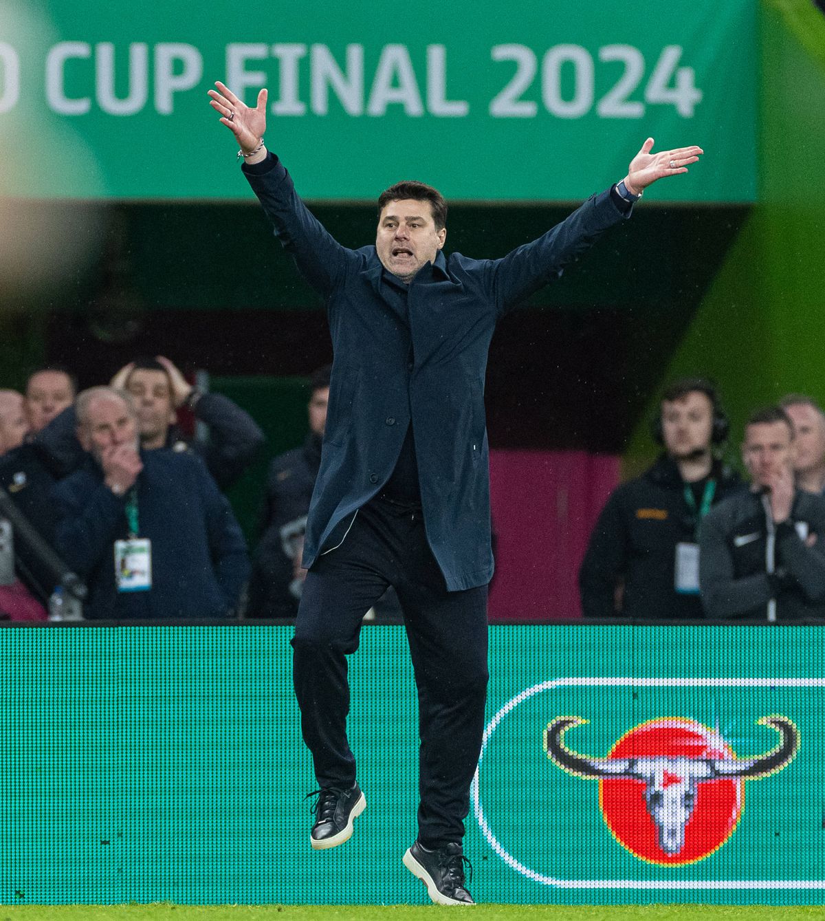 „Grădinița” lui Klopp și „profesorul” Van Dijk îi aduc lui Liverpool trofeul Cupei Ligii Angliei » Încă un sezon ratat pentru Chelsea!