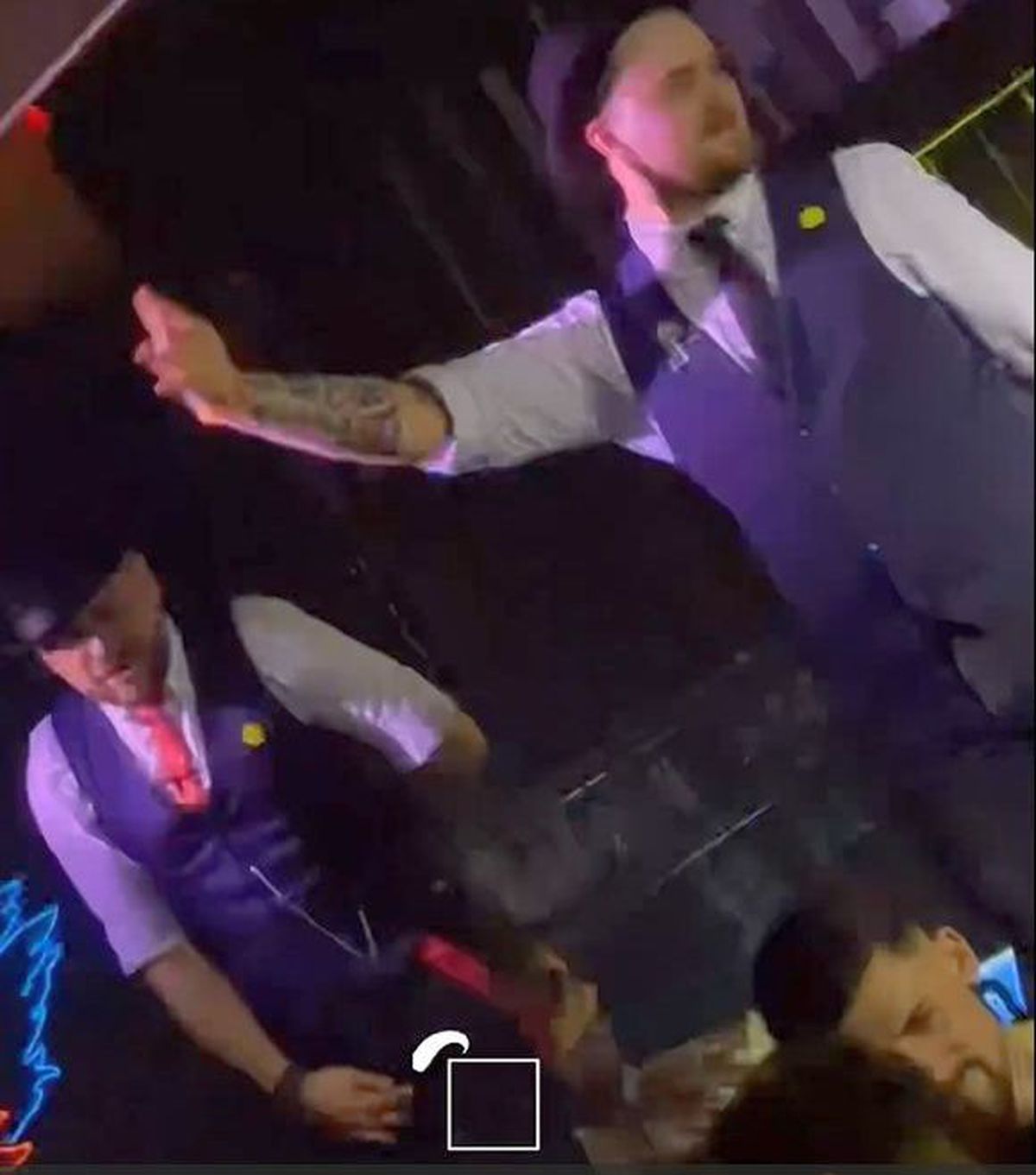 „Fii, bă, bărbat! Cine-i om noaptea să fie și ziua!” » Cea mai dură reacție după imaginile din club cu Albu și Borza