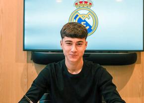 Un fotbalist român, prezentat la Real Madrid: „Sunt mândru!”