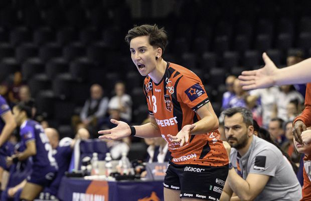 Profită după demiterea-șoc din Liga Florilor și se întoarce la echipă