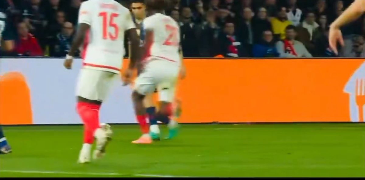 Istvan Kovacs, eliminare contestată în PSG - Monaco » Ce spune specialistul în arbitraj