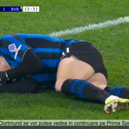 Ramy Bensebaini l-a umplut de sânge pe Lazar Samardzic în Atalanta - Borussia Dortmund // FOTO: captură Prima Sport