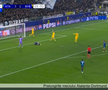 Ramy Bensebaini l-a umplut de sânge pe Lazar Samardzic în Atalanta - Borussia Dortmund // FOTO: captură Prima Sport