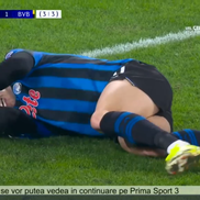 Ramy Bensebaini l-a umplut de sânge pe Lazar Samardzic în Atalanta - Borussia Dortmund // FOTO: captură Prima Sport