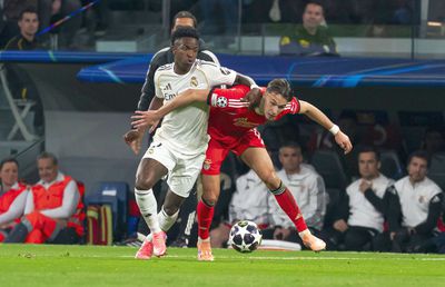 Real Madrid – Benfica l-a avut protagonist tot pe Vinicius! Spaniolii merg în optimi: pot da de Manchester City