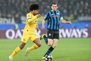 Atalanta - Dortmund » Al 4-lea gol al meciului! Execuție perfectă de la 16 metri