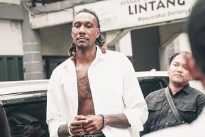 Baschetbalistul arestat în Indonezia a scăpat de pedeapsa cu moartea, dar trece prin clipe grele în închisoare: „Sper ca cineva să mă ajute să ajung la spital”