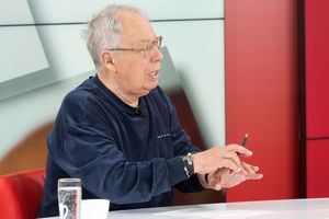 Ioanițoaia uluit în direct: „Tu te-ai însurat la 16 ani, iar la 32 erai deja bunic! La voi, în familie...”