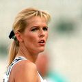 Suzana Titke, fosta săritoare în lungime germană și oficial cea mai frumoasă sportivă din lume în 1997, a vorbit despre stocul epuizat de prezervative de la Jocurile Olimpice de la Milanp-Cortina // foto: sportal.blic.rs