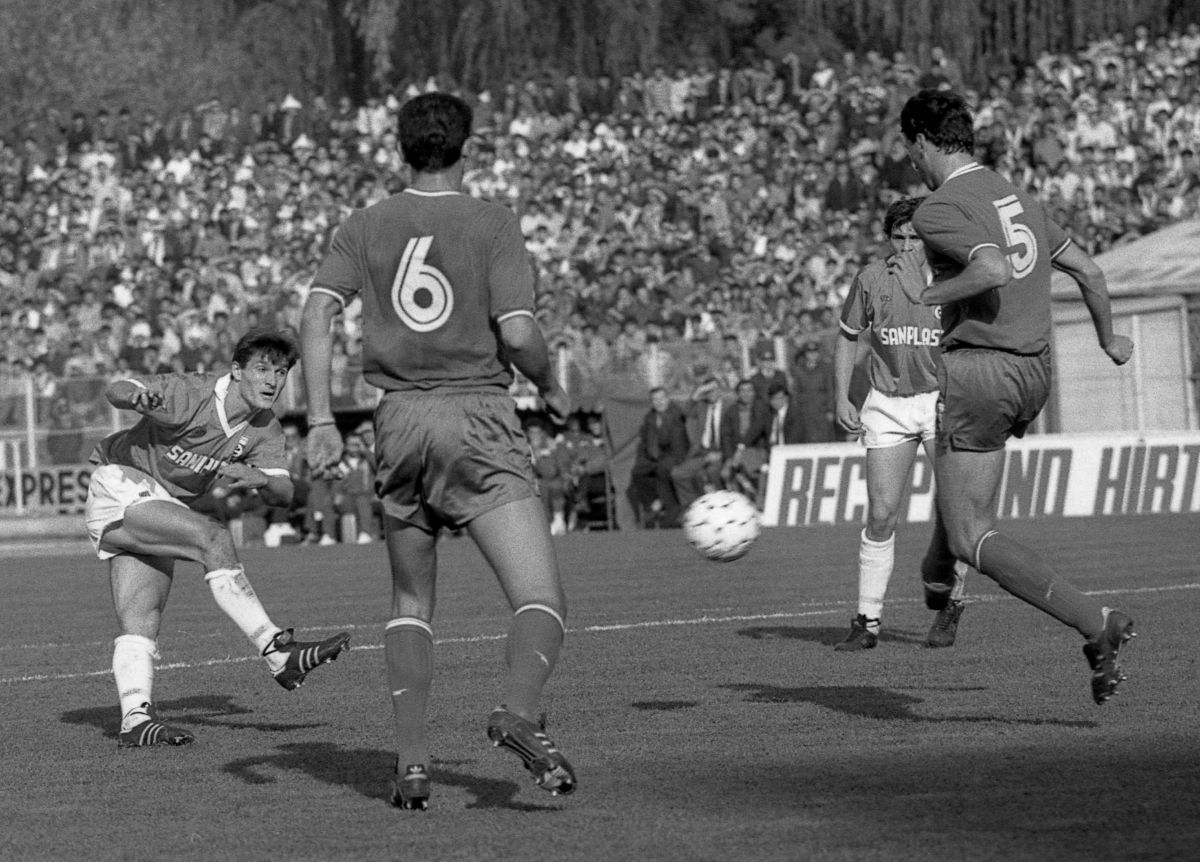 Dinamo, capodopera lui Il Luce: 1989-1990