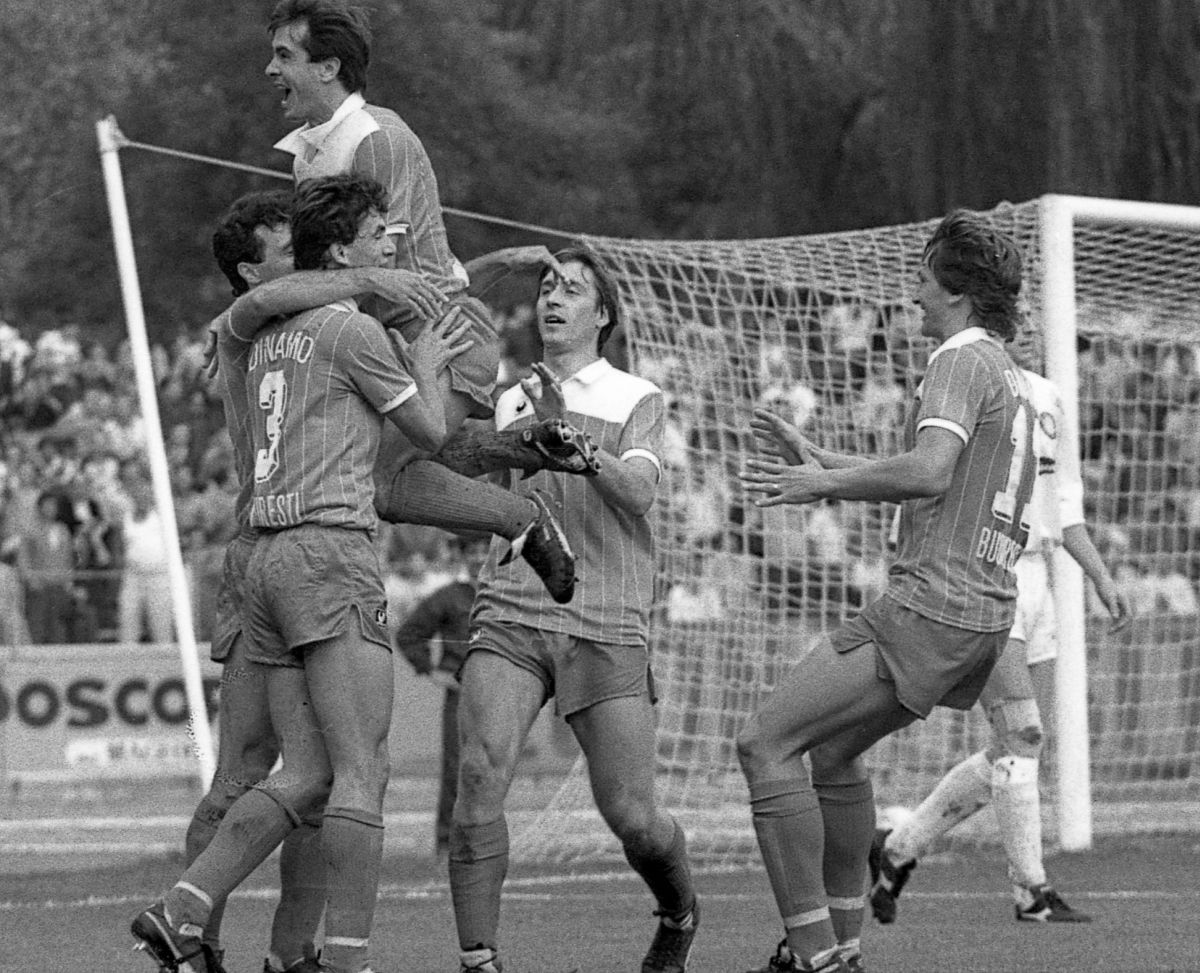 Cum au apărut marile echipe ale anilor '80 » Episodul 3: Dinamo, capodopera lui Il Luce - După Mondialul din Italia, aproape întreg lotul a fost vândut în străinătate!