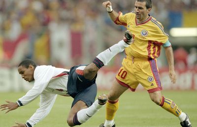 Cum s-a modificat lumea de la ultima prezență a României la un Campionat Mondial: apărea Google, primul Windows și izbucnea scandalul Clinton - Lewinsky