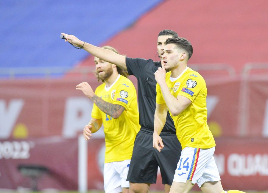 Ianis Hagi Ianis, un caz?