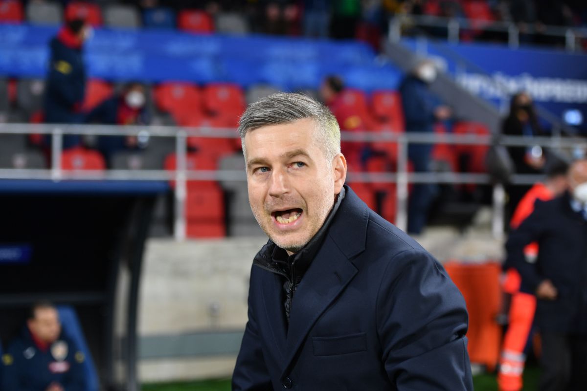 ROMÂNIA - GRECIA 0-1. Verdictul lui Dorinel Munteanu: „Haos! Nu-și respectă pozițiile”