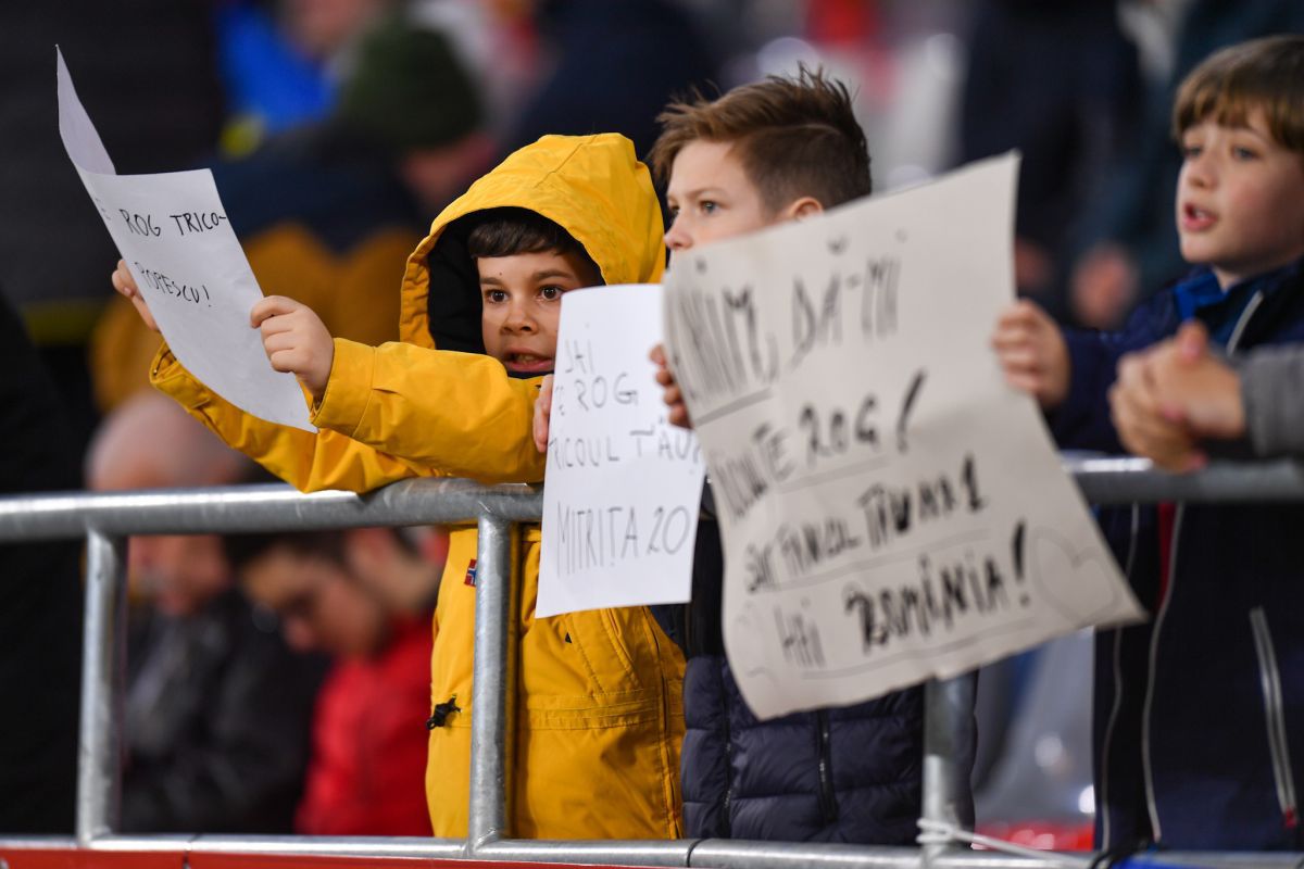 Emil Grădinescu îi arată cu degetul pe ultrașii de la CSA Steaua: „Un stadion de nebuni! Propunerea mea e să jucăm în altă parte”