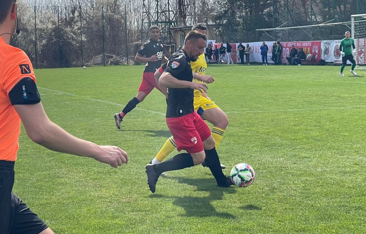 Dinamo i-a ținut piept Petrolului, dar Burcă nu se gândește încă la Liga 1: „Mi-e cumva teamă să privesc atât de departe”