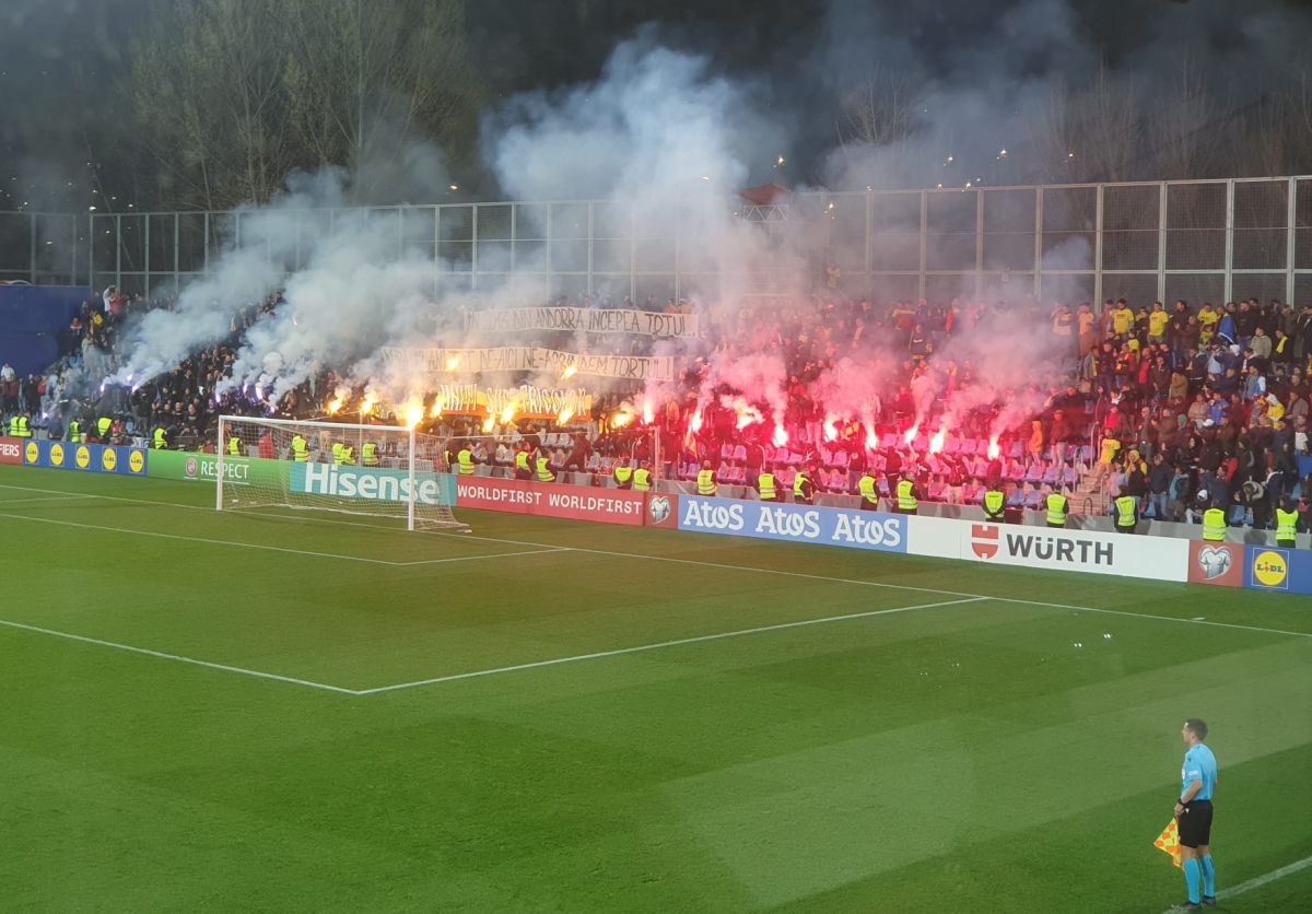 Ne paște o nouă suspendare! Scandări xenofobe ale grupării „Uniți sub tricolor” în deplasarea din Andorra