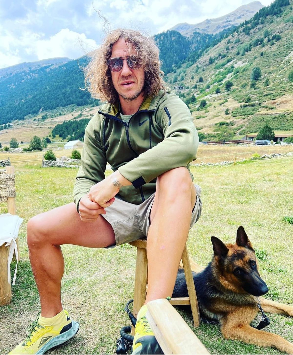 În Andorra, acasă la Puyol » Gazeta a vizitat localitatea de vis în care s-a mutat fostul căpitan al Barcelonei