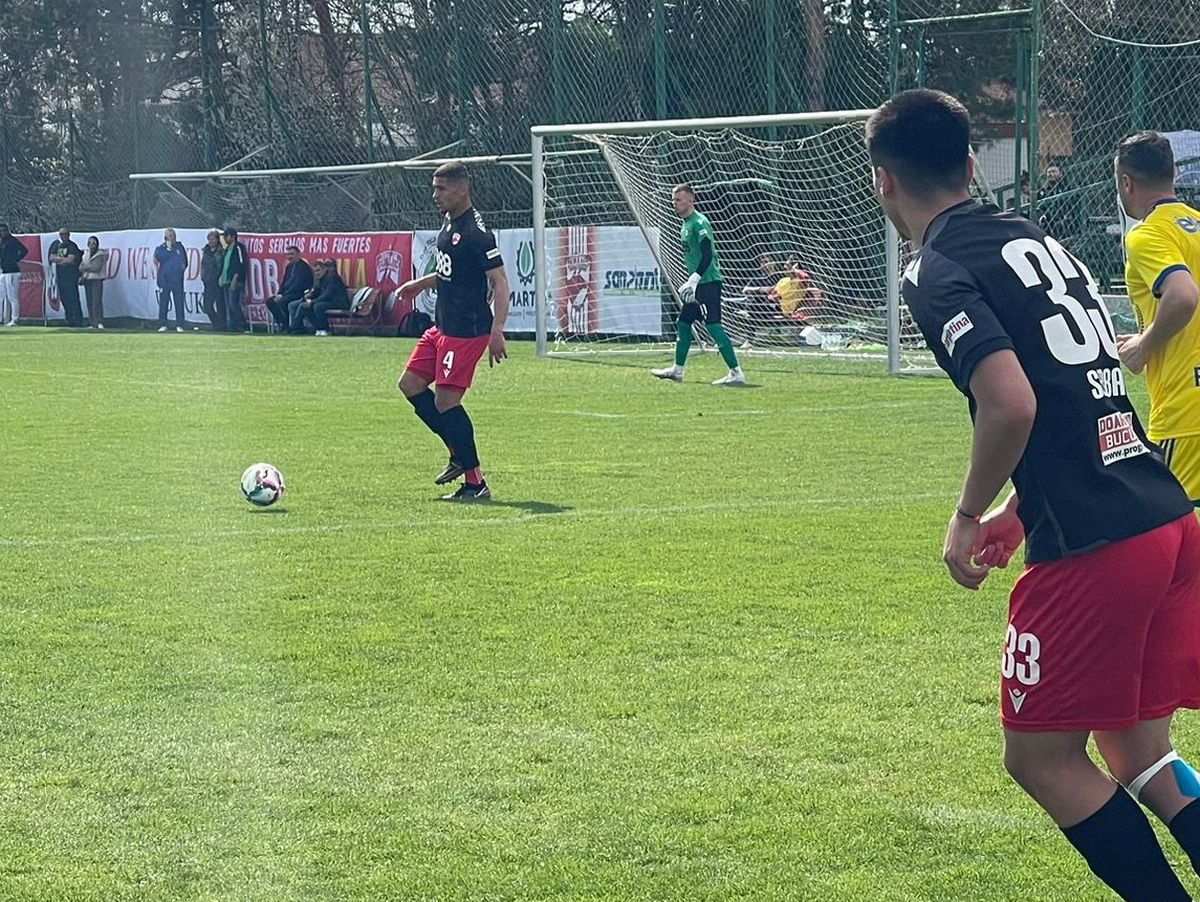 Dinamo i-a ținut piept Petrolului, dar Burcă nu se gândește încă la Liga 1: „Mi-e cumva teamă să privesc atât de departe”