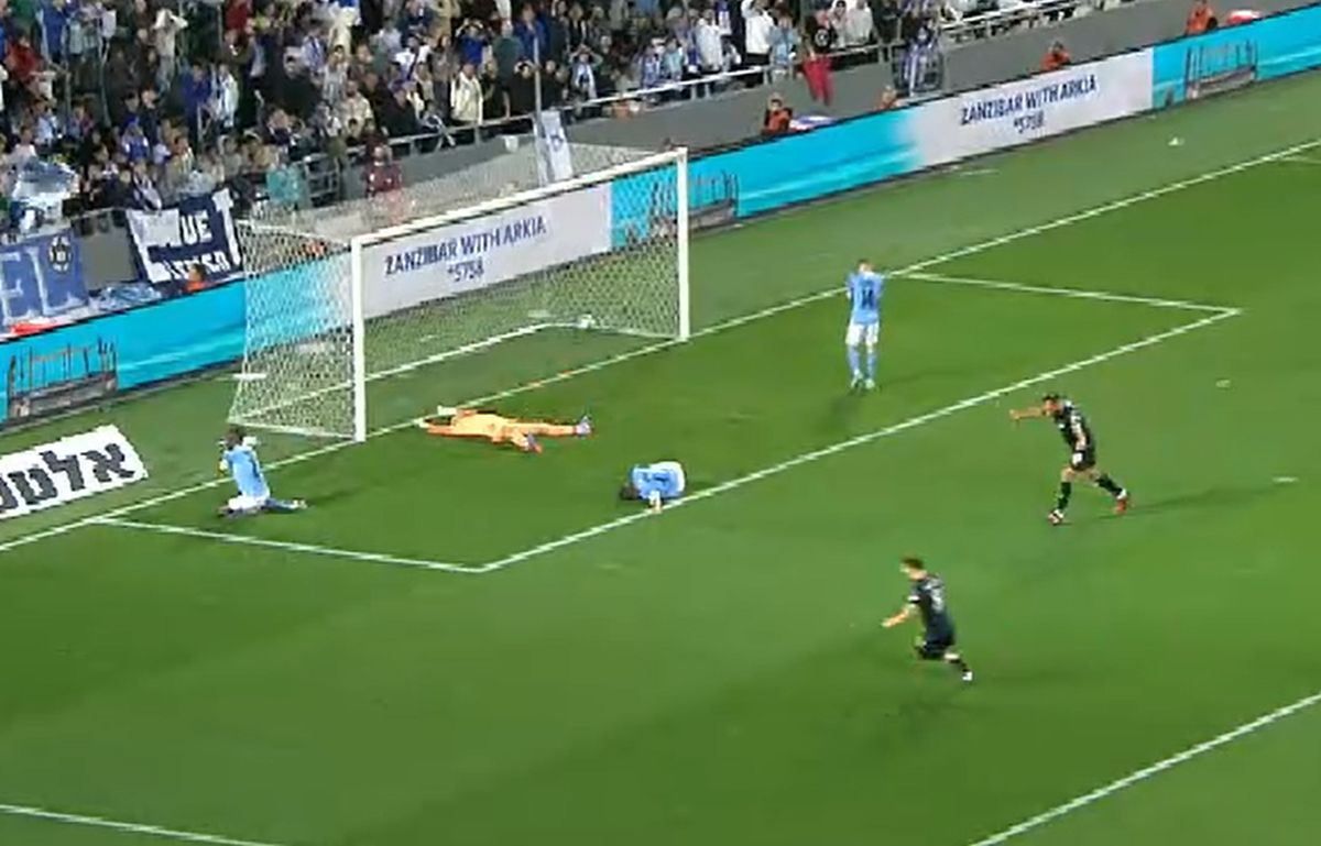 Autogol hilar în meciul rivalelor României » Faza care a deblocat disputa dintre Israel și Kosovo