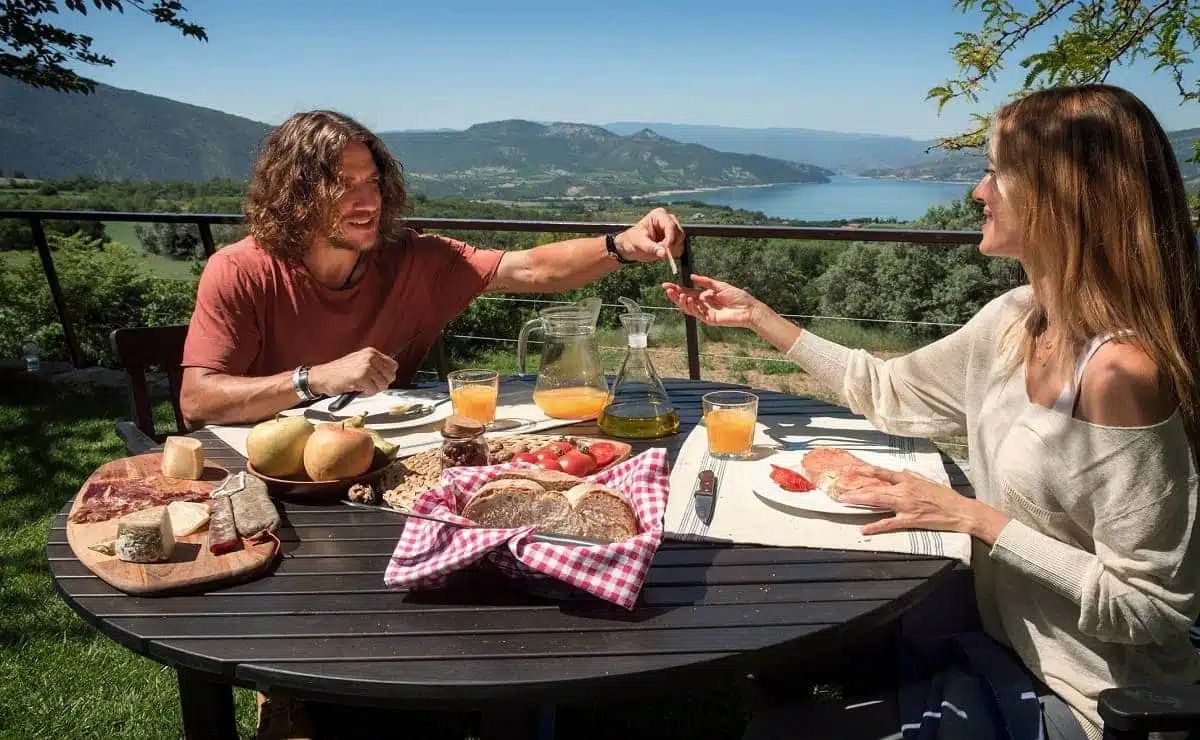 În Andorra, acasă la Puyol » Gazeta a vizitat localitatea de vis în care s-a mutat fostul căpitan al Barcelonei