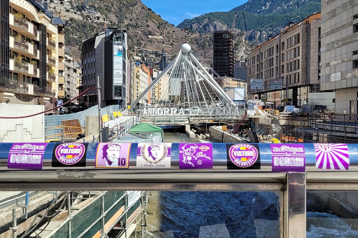 Românii iau cu asalt Andorra: 60% din stadion va fi de partea „tricolorilor” + Edi Iordănescu e avertizat: „Vă poate pune probleme”