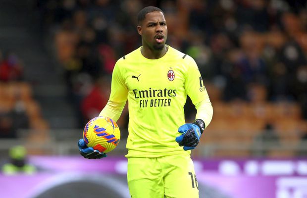 Mike Maignan, reacție ironică după ce a fost aprobată „regula anti-Dibu Martinez”: „Portarii să stea cu spatele la executant. În caz că apără, se va da lovitură liberă indirectă”