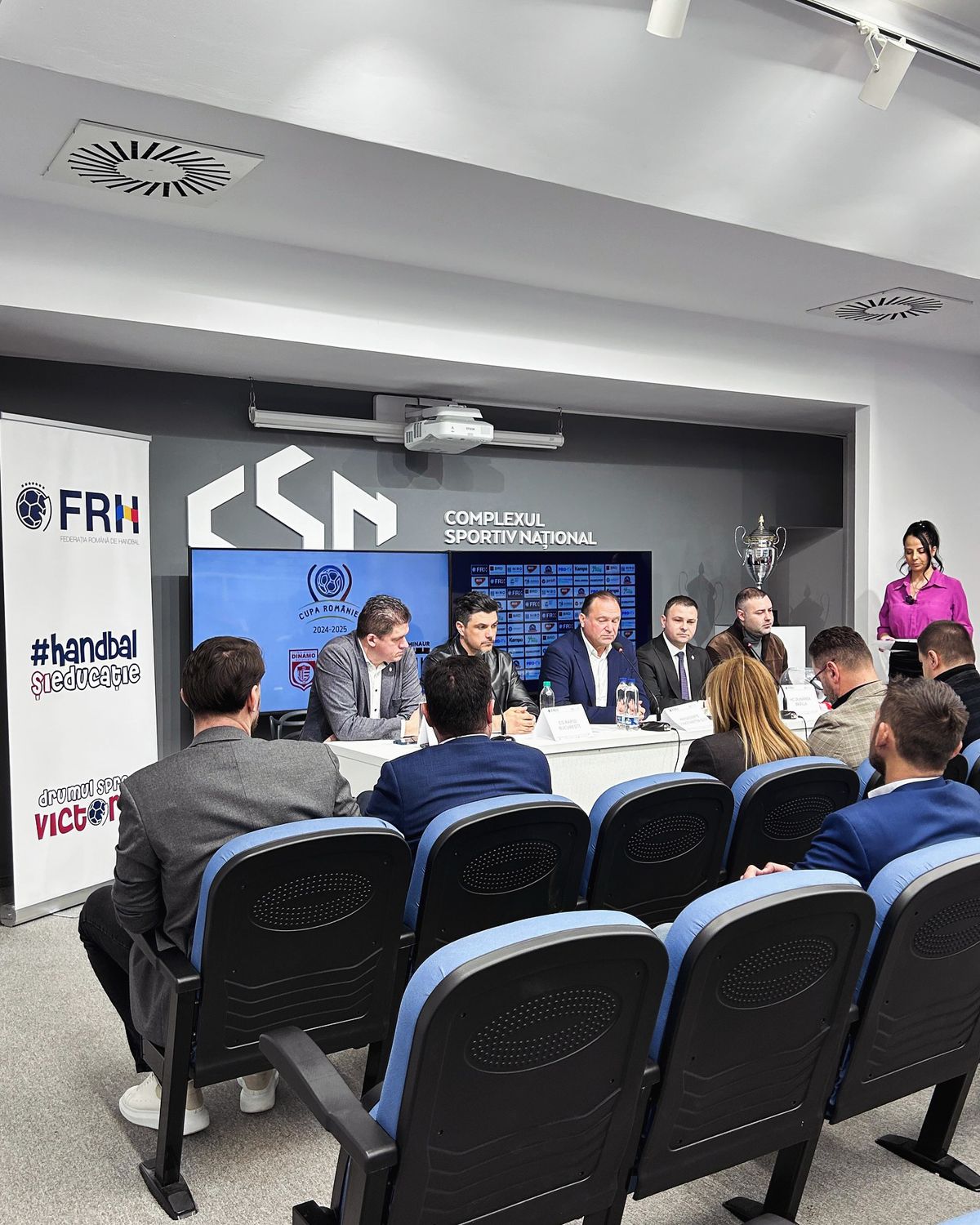 Tragere la sorți Final Four Cupa României handbal / foto: FRH Facebook