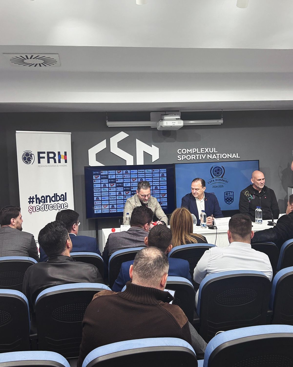 Tragere la sorți Final Four Cupa României handbal / foto: FRH Facebook