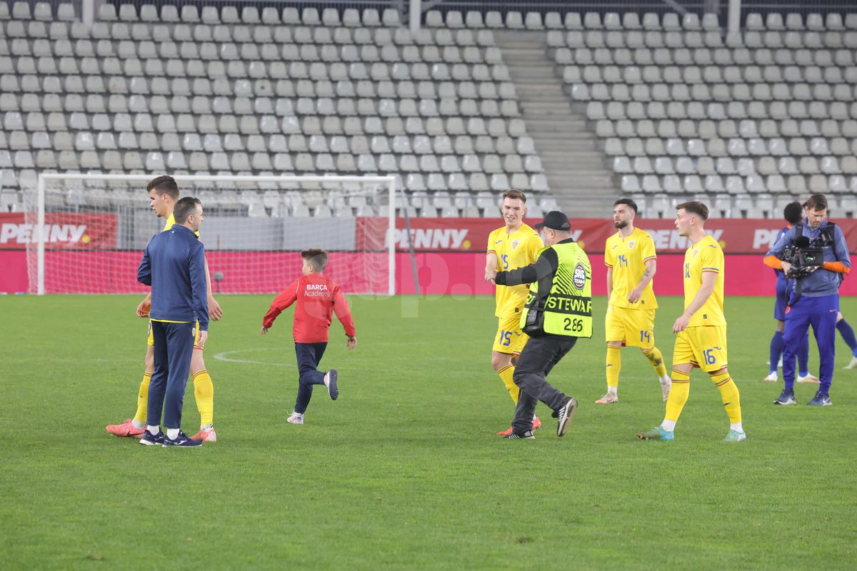 Imagini de la finalul meciului dintre România U21 și Olanda U21