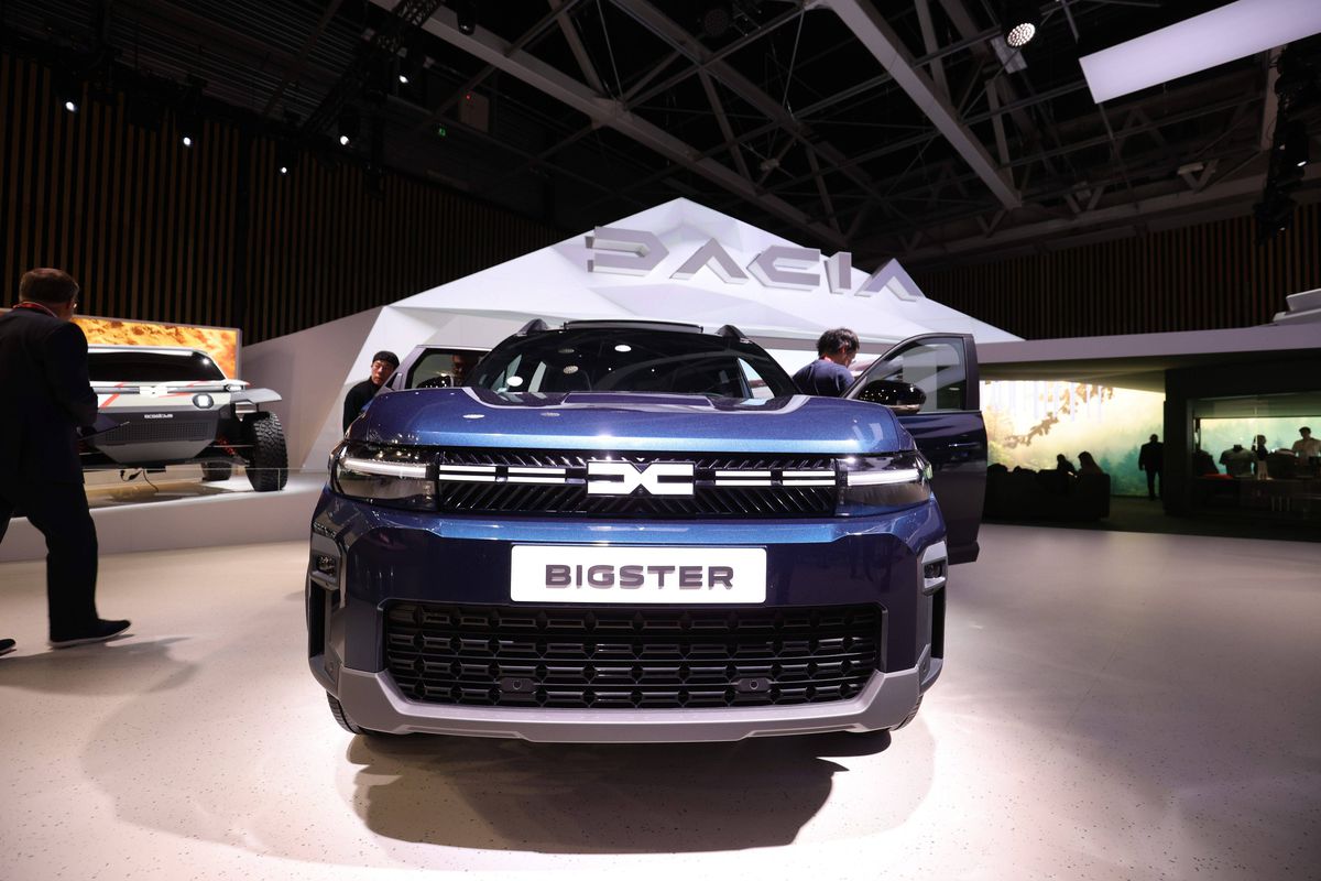 Englezii de la The Telegraph au făcut recenzia noului model Dacia: „Șuncă, ou și cartofi prăjiți”