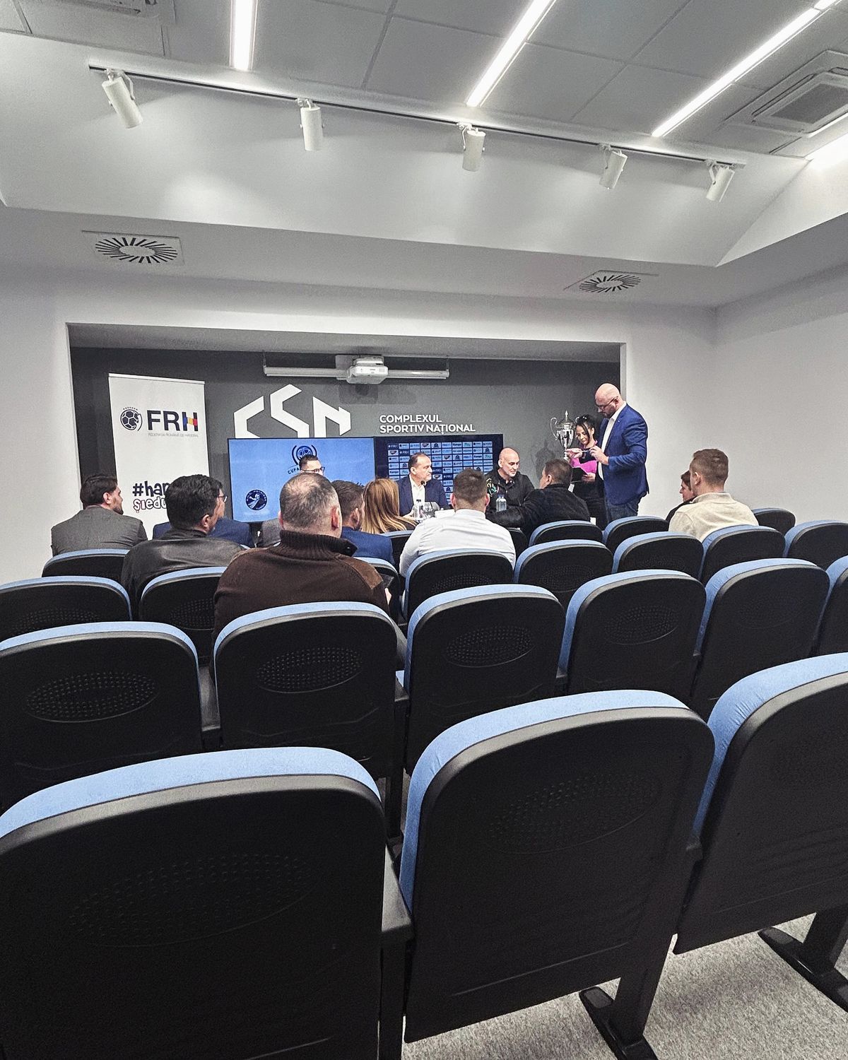 Tragere la sorți Final Four Cupa României handbal / foto: FRH Facebook