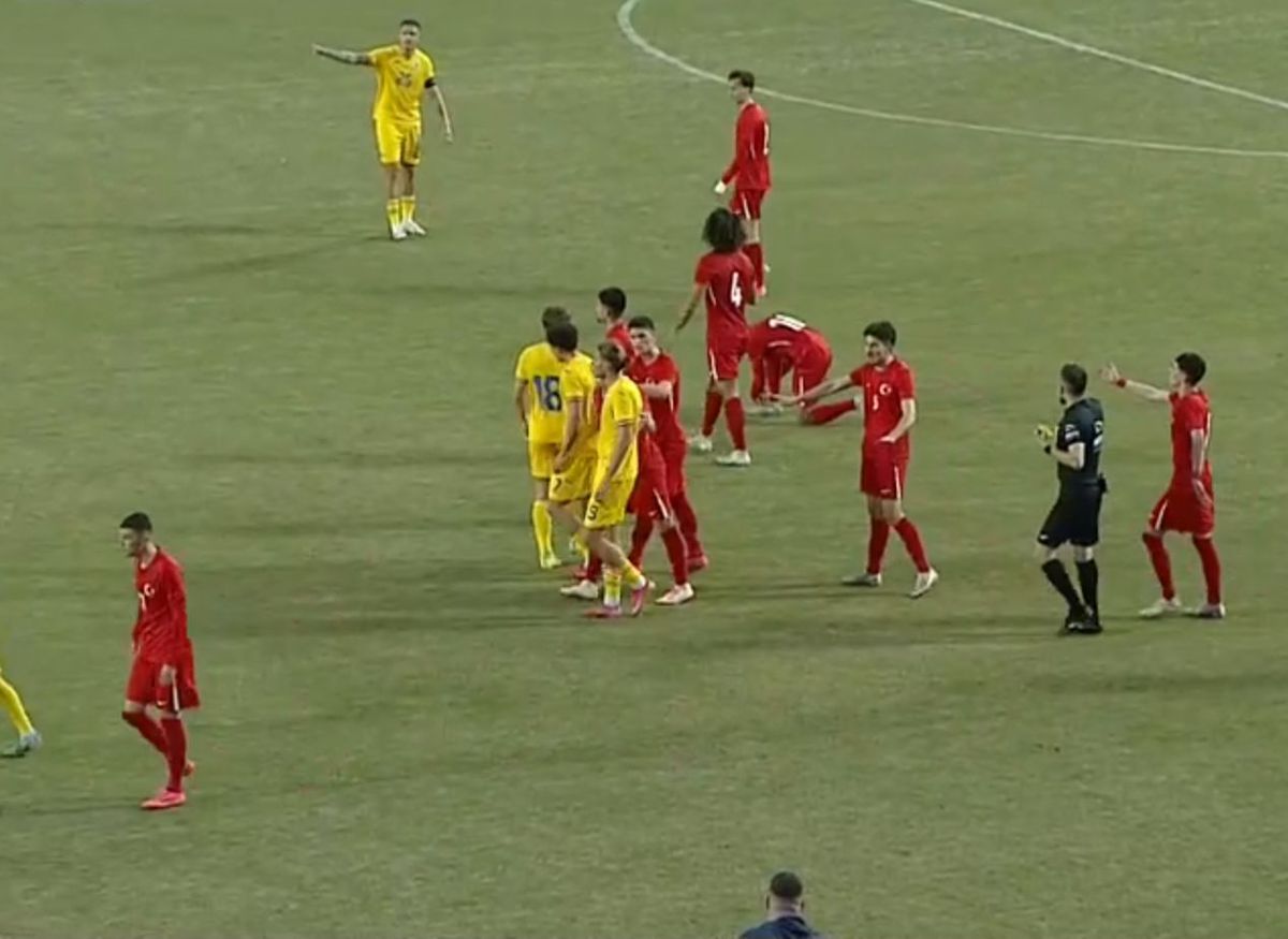 România U20, victorie în ultimele minute cu Turcia U20! Gol în vinclu în finalul partidei din Elite League