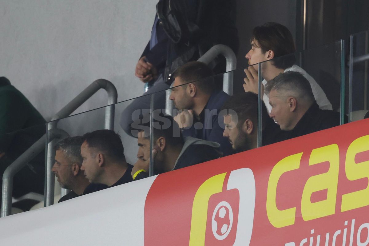 Foștii fotbaliști prezenți la meciul dintre România U20 și Olanda U20